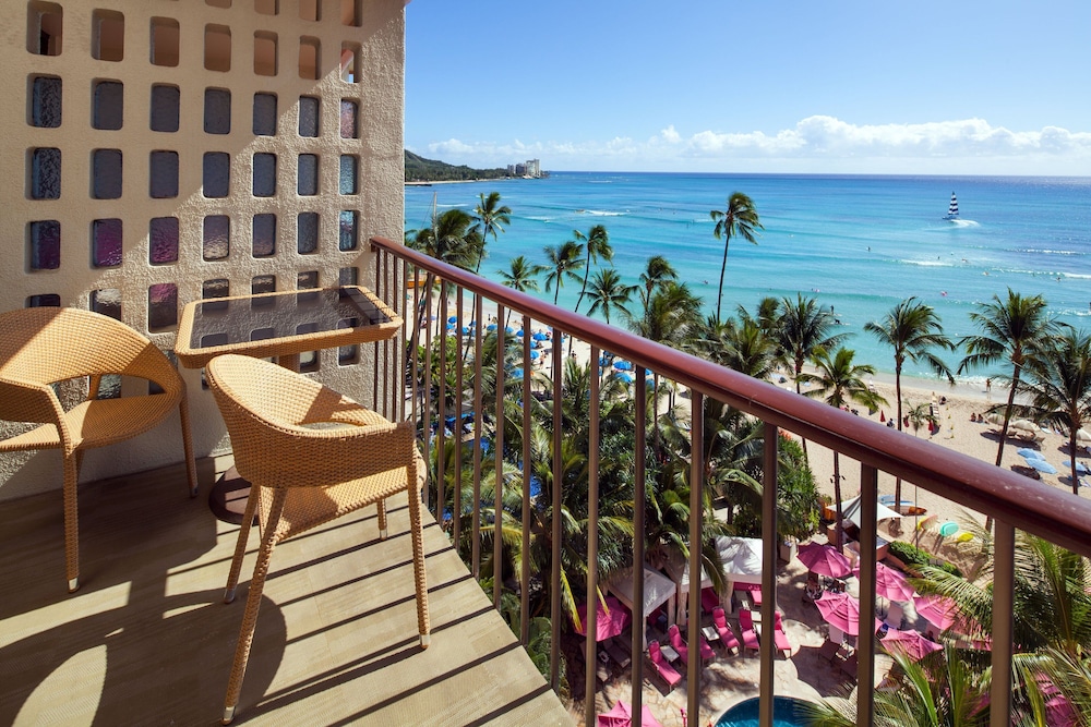 The Royal Hawaiian, a Luxury Collection Resort, Waikiki 60/80