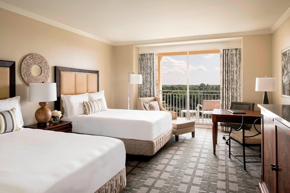 The Ritz-Carlton Naples, Tiburon 19/67