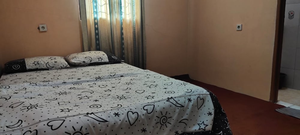 Villa Lembang Bunda 2/18