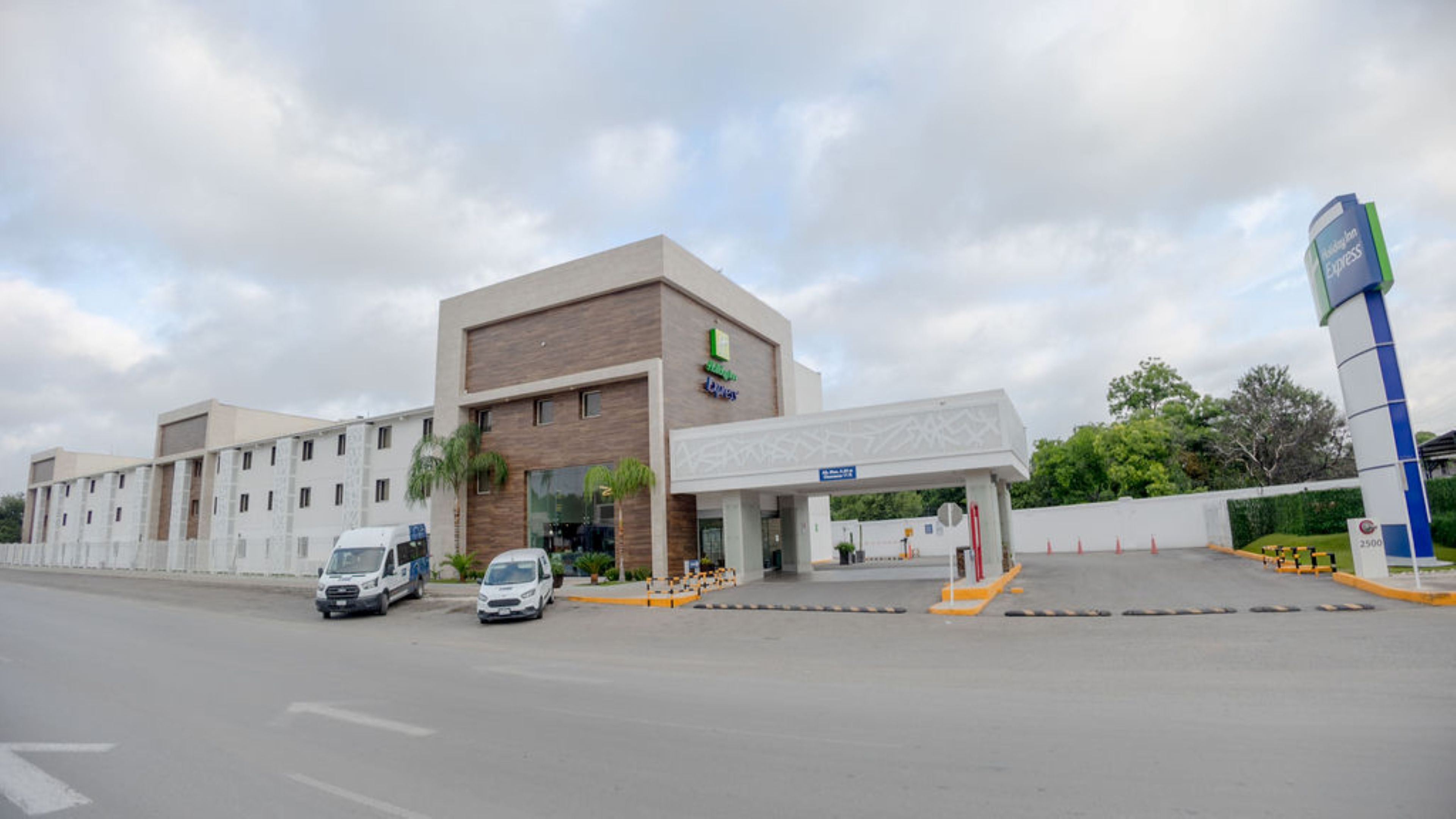 Holiday Inn Express Piedras Negras 63/72
