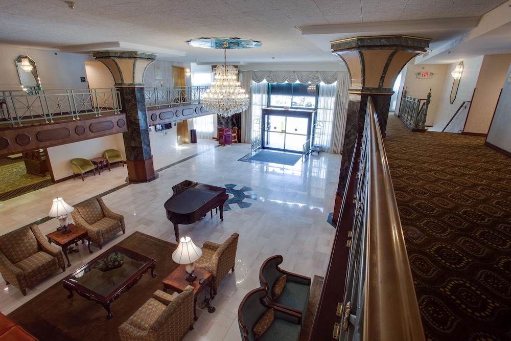Pear Tree Inn St. Louis Convention Center 32/50