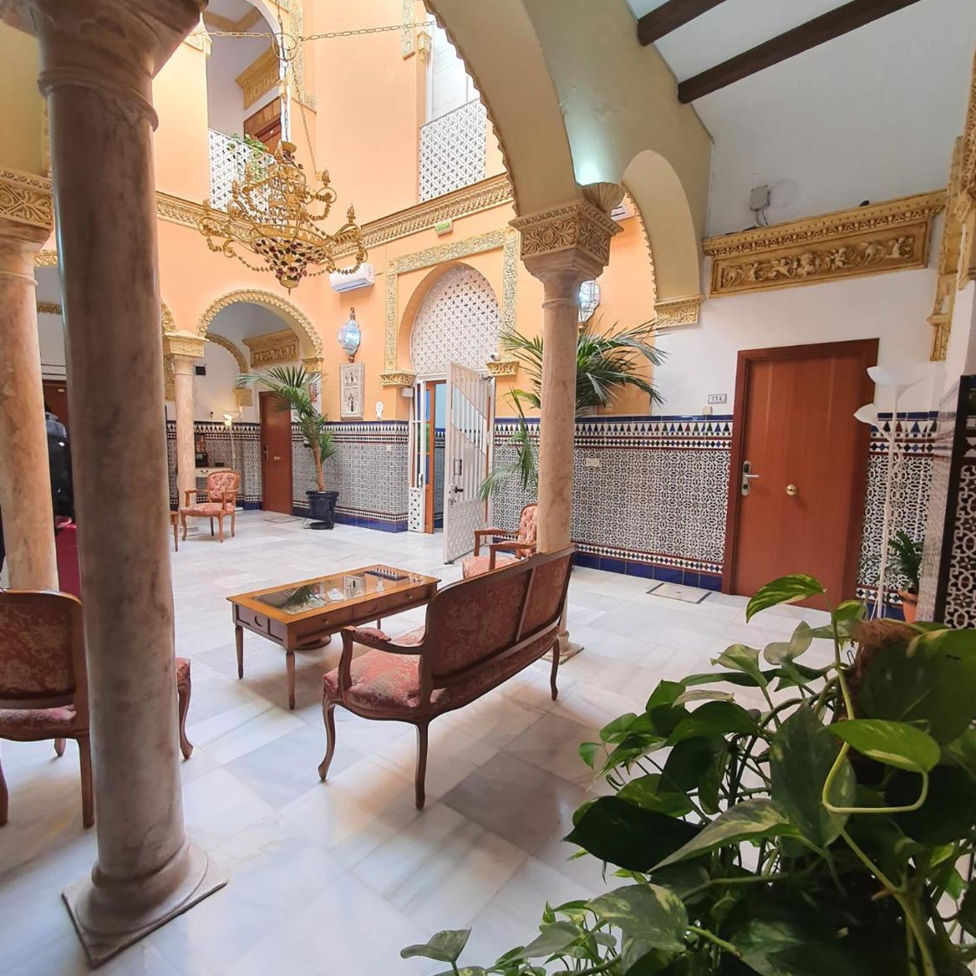Zaida Hotel 9/50
