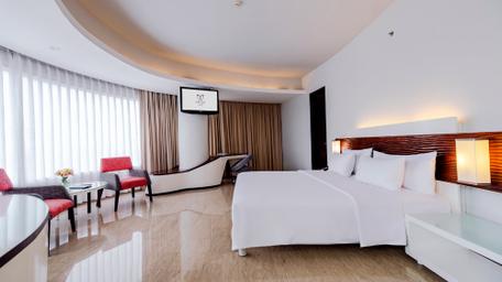 Executive, King Bed
