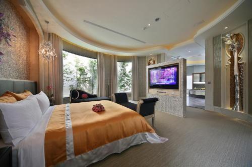 Motel, Superior, Suite