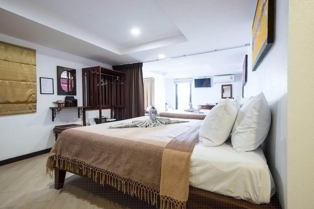 Chedi Home Chiang Mai 20/70