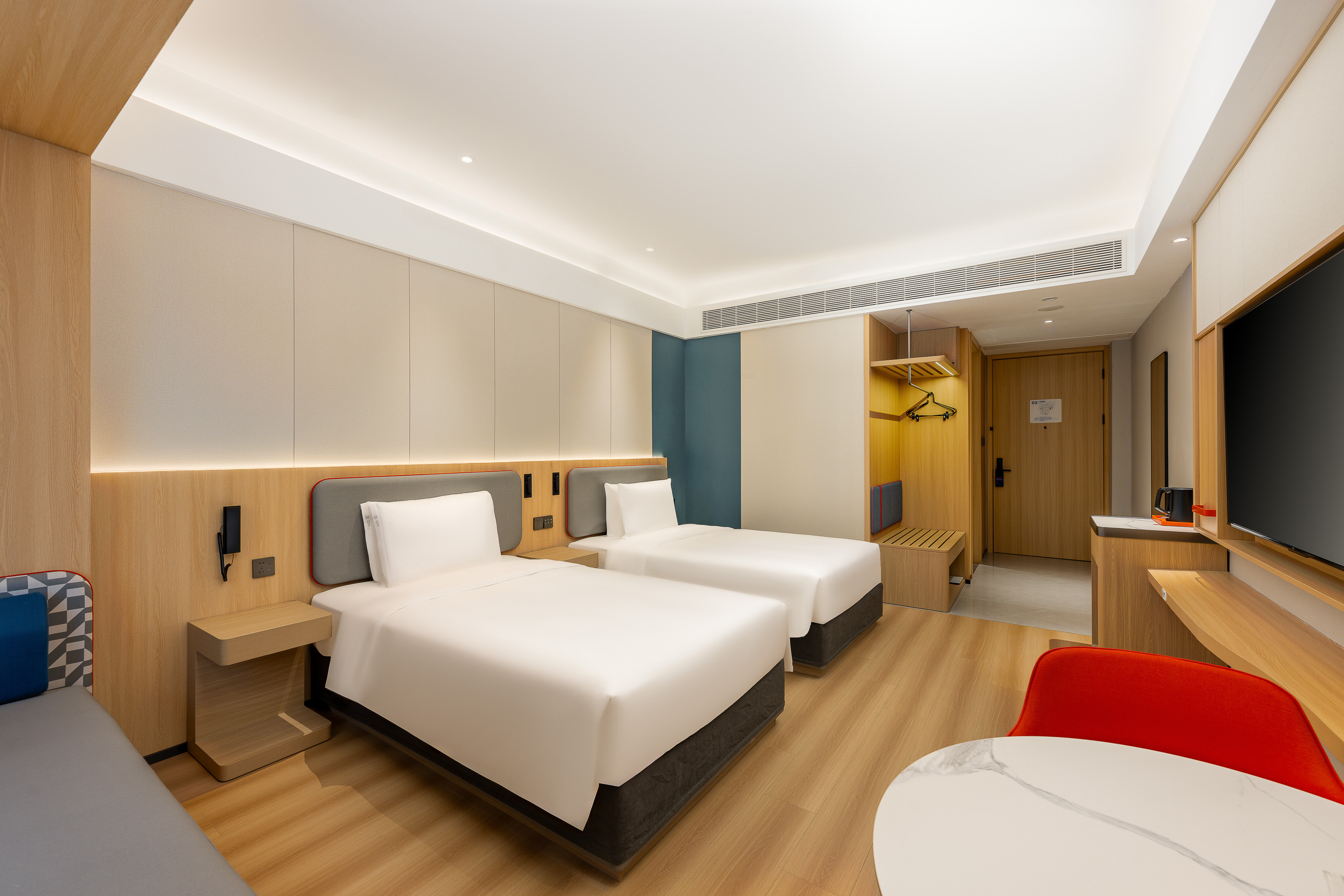 Standard, 2 Double Beds