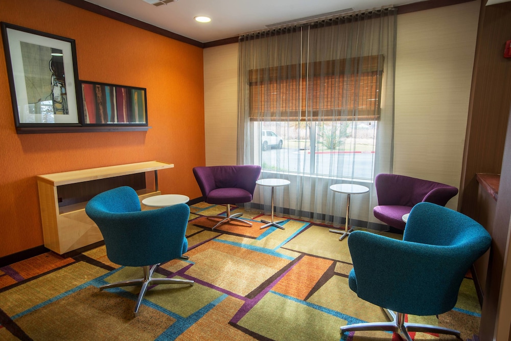 Fairfield Inn & Suites by Marriott Bartlesville 17/32