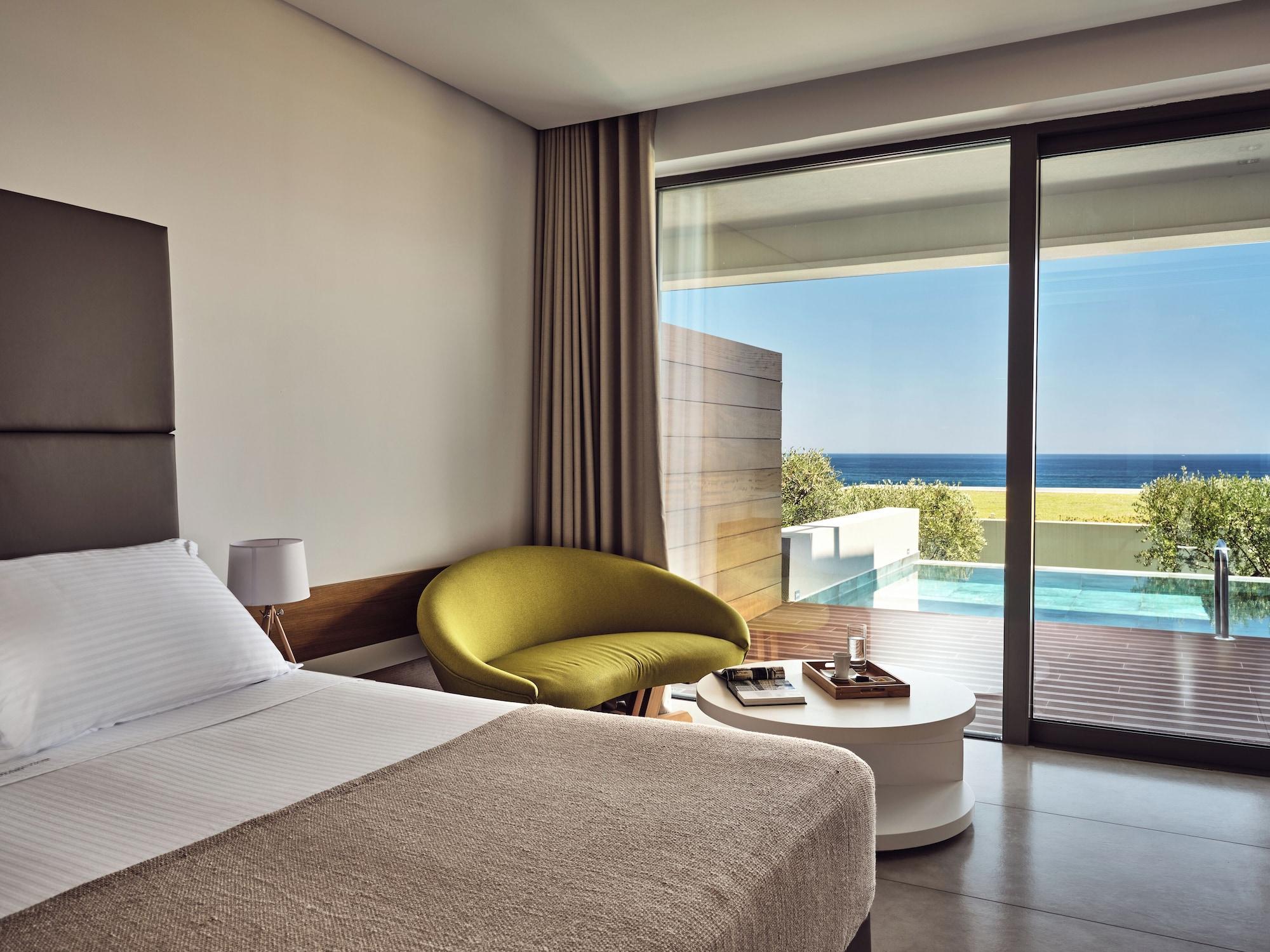 Signature, Pool, Suite, Single, Sea View
