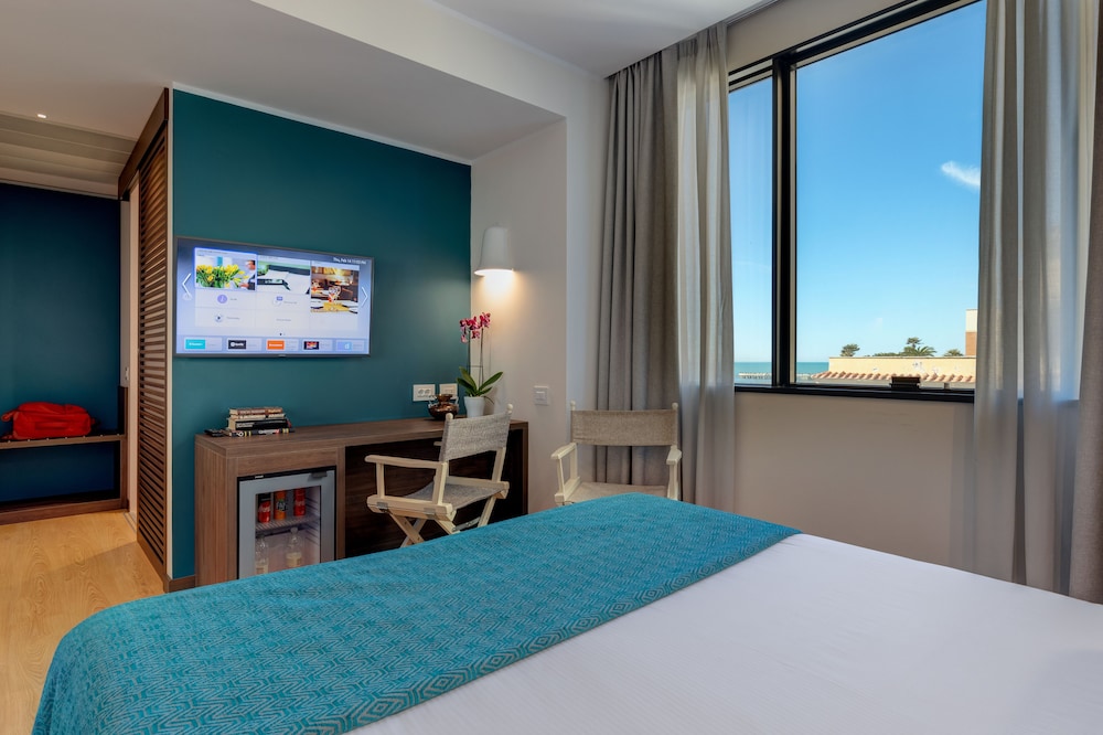 Fly Deco Hotel 21/66