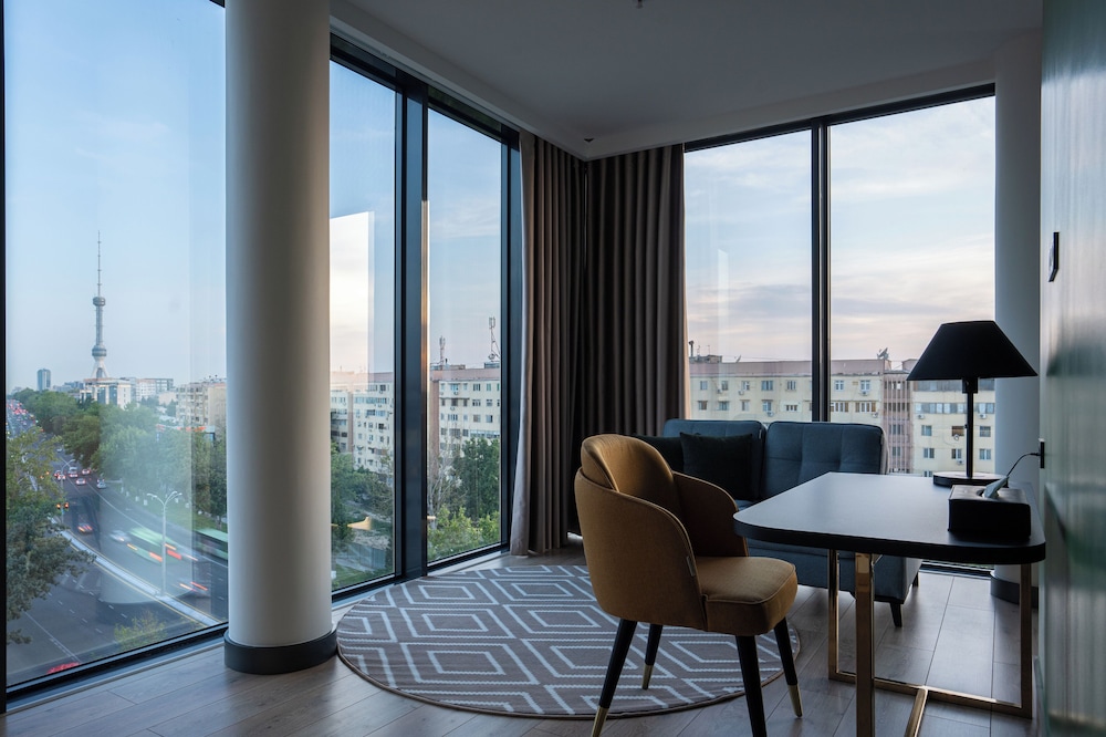 The Elements Hotel Tashkent 40/60