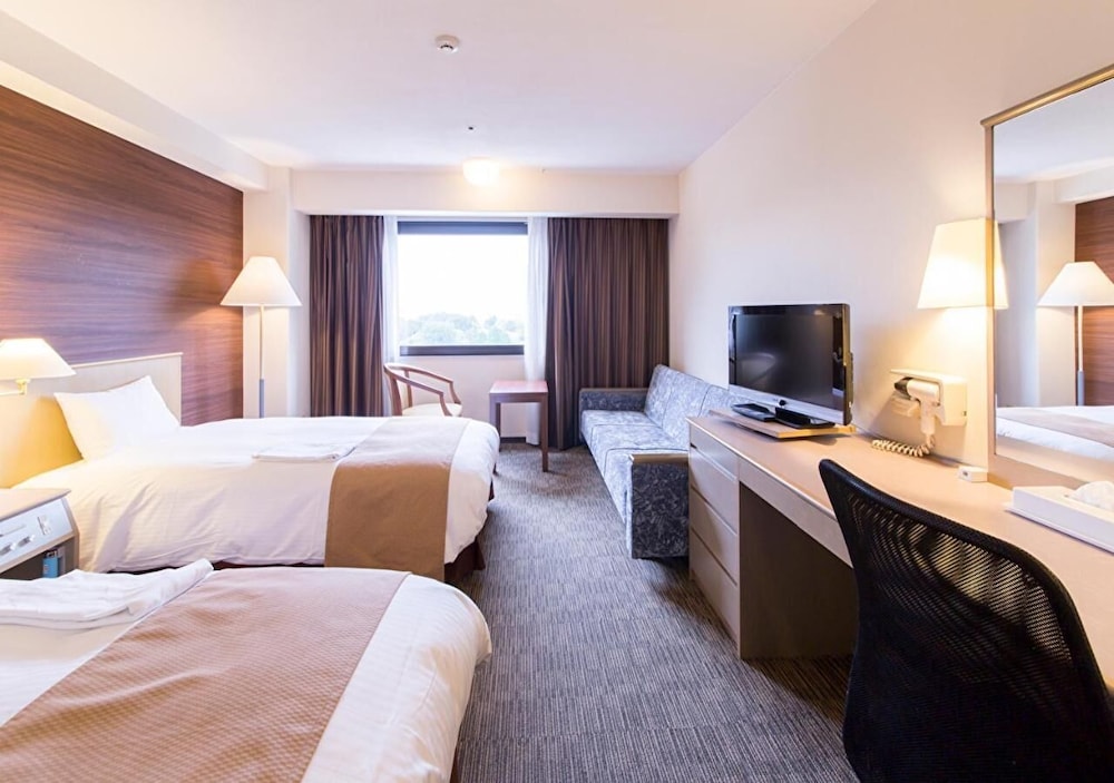 Crystal Hotel Minami Senri 12/54