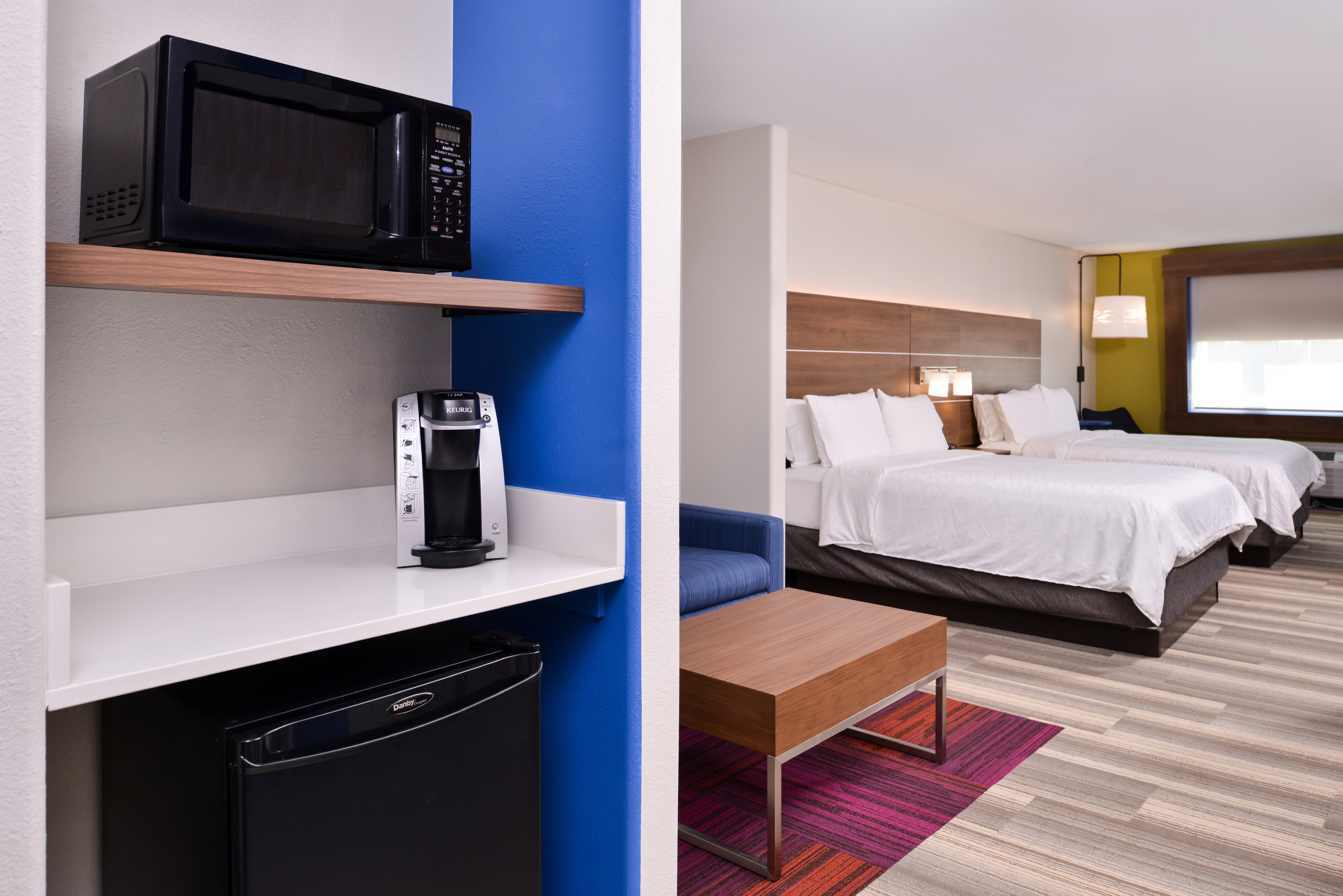 Holiday Inn Express Hotel And Suites Elgin 24/57