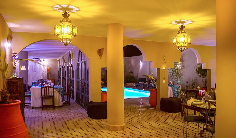 Riad Anma 27/50