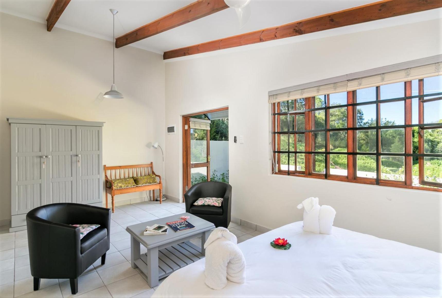 Eastbrook River Lodge 6/50