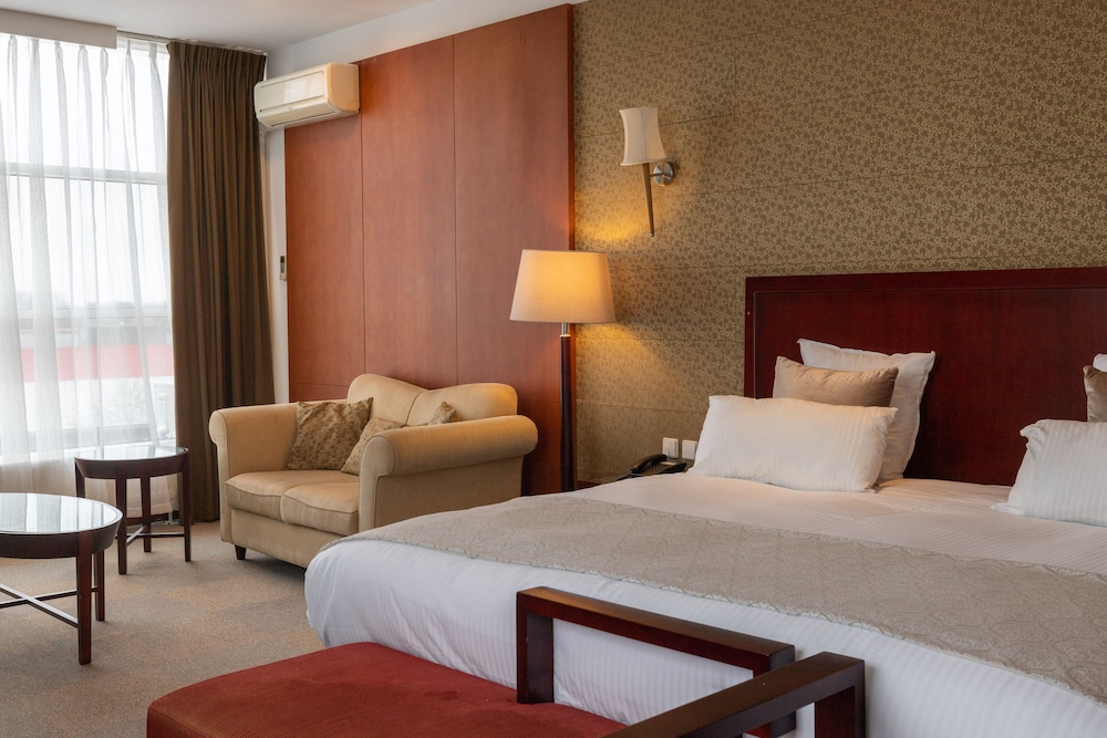 Shanghai Hotel Holland 19/71