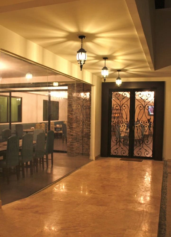 Hotel Gran David 10/50