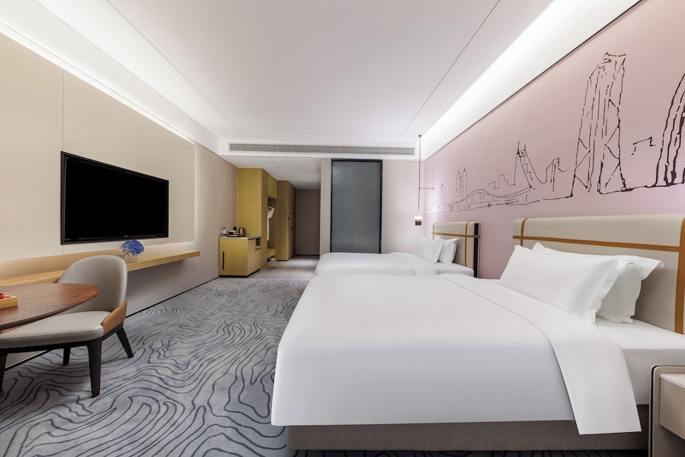 Superior, 2 Double Beds, UrCove by Hyatt Dongguan Fenggang 7/10