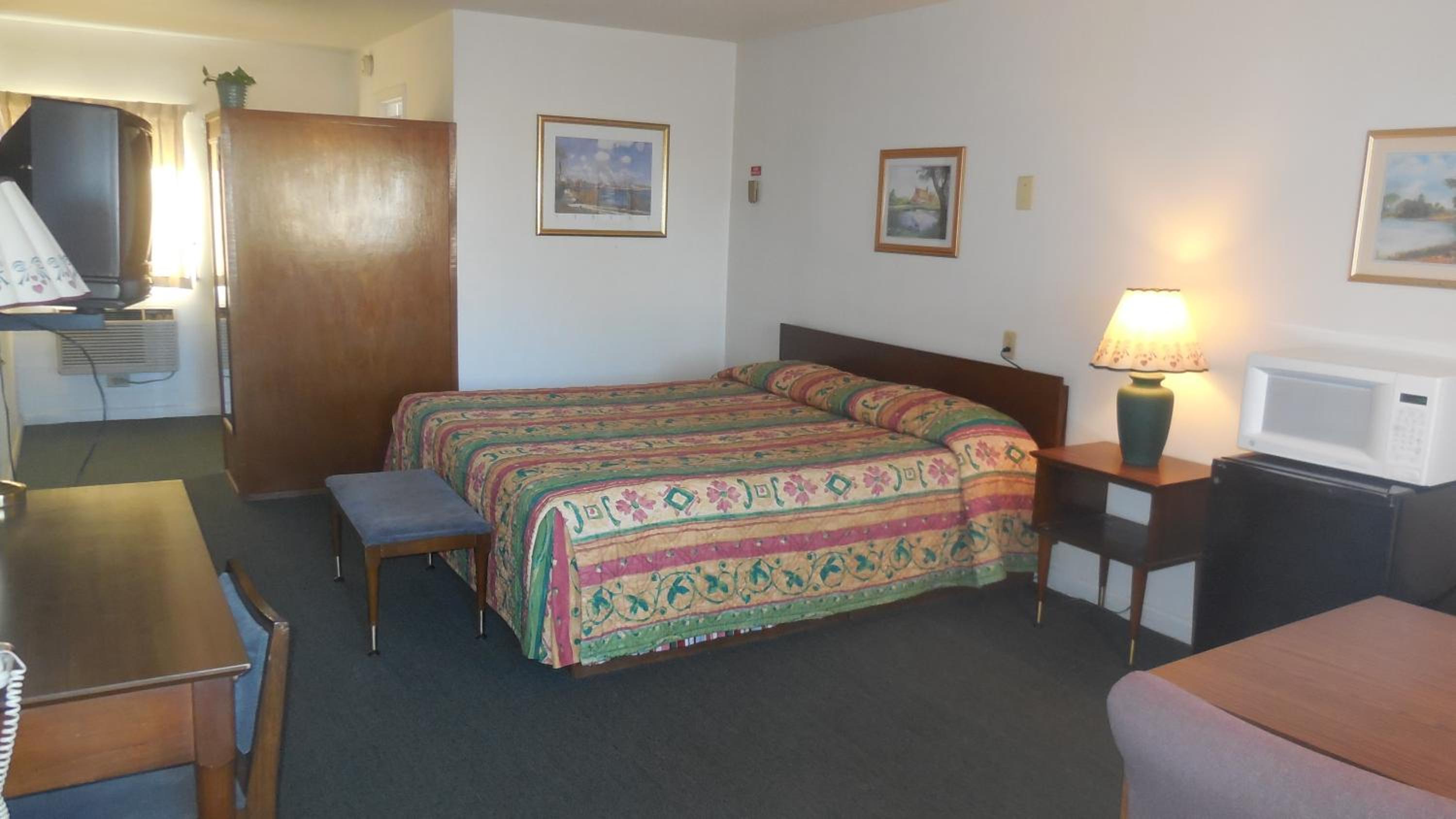 Room, King Bed