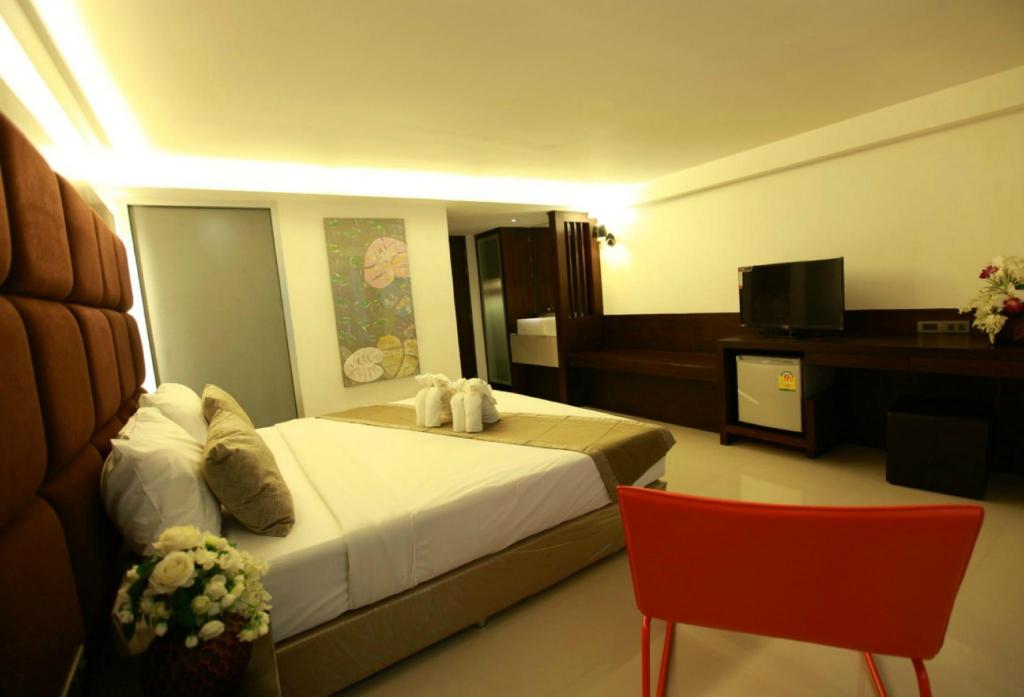 The Bangkok Major Suite 36/50