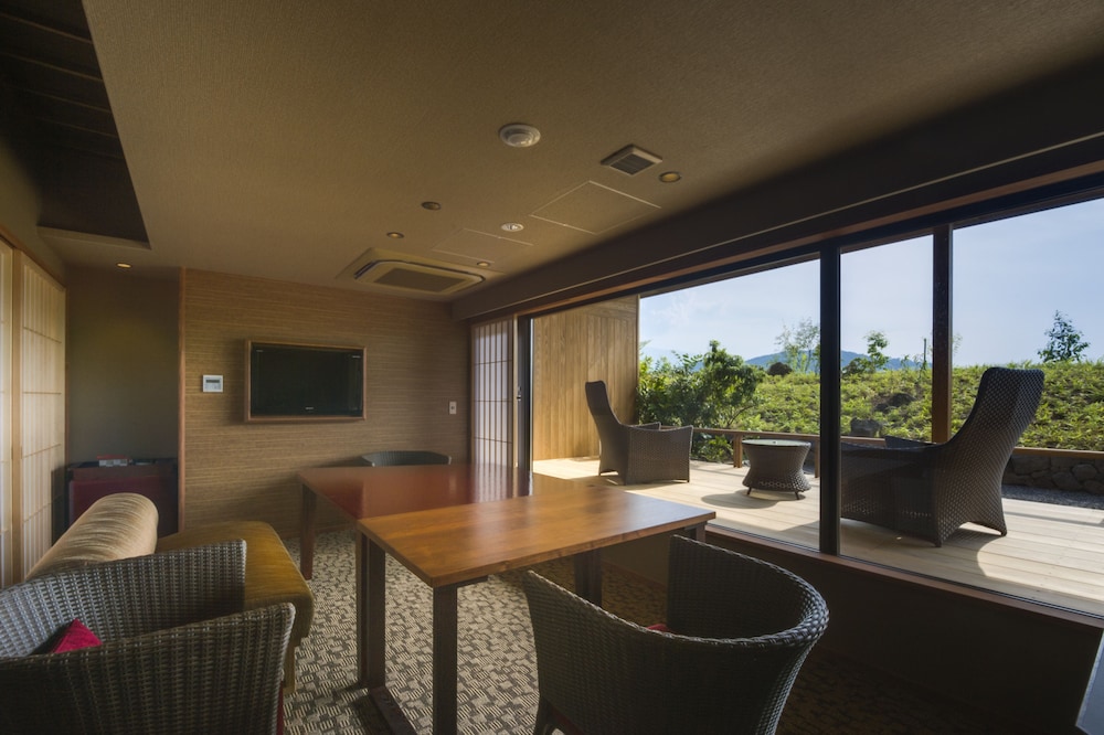 Fujisan Onsen Bessho Sasa 30/45
