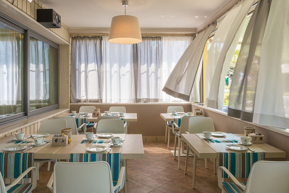 Hotel Siesta 41/66
