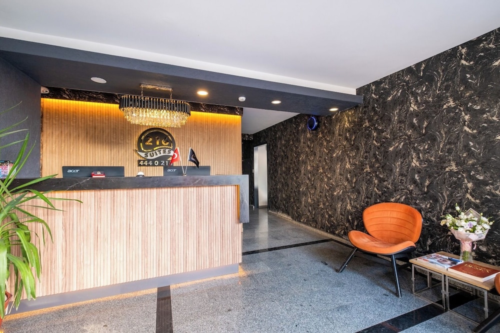 216 Bosphorus Suite 7/50