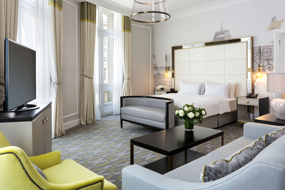 Hilton Paris Opera 44/81