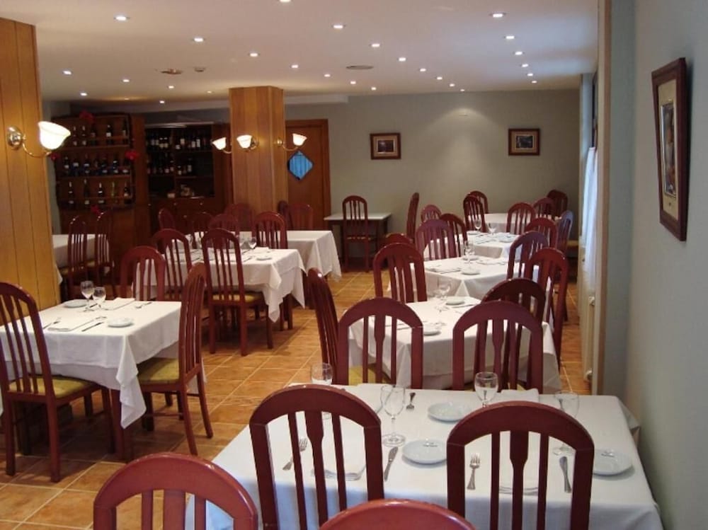 Hotel Guineu 45/54