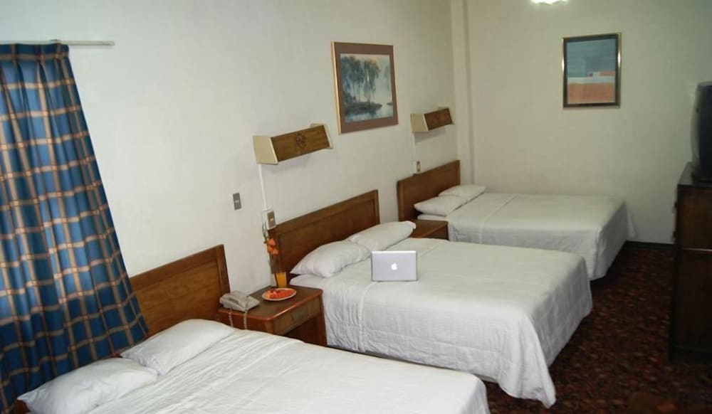 Premier Hotel 26/40