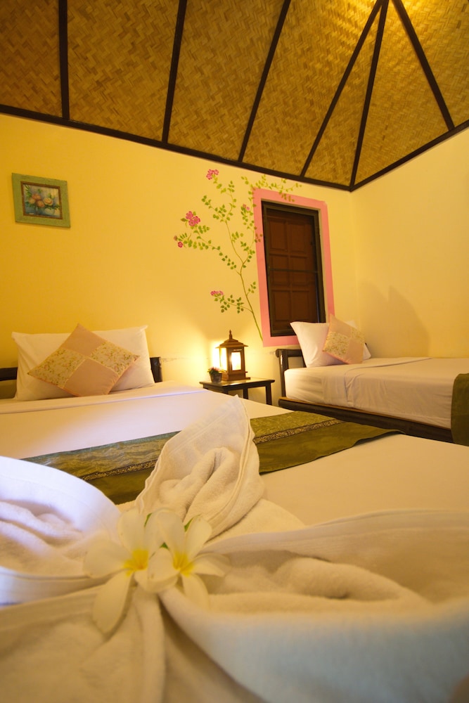 Touch Star Resort 24/66