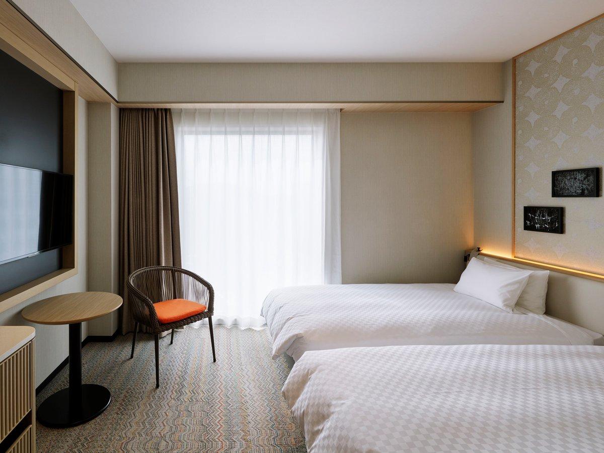 Comfort, Twin Beds