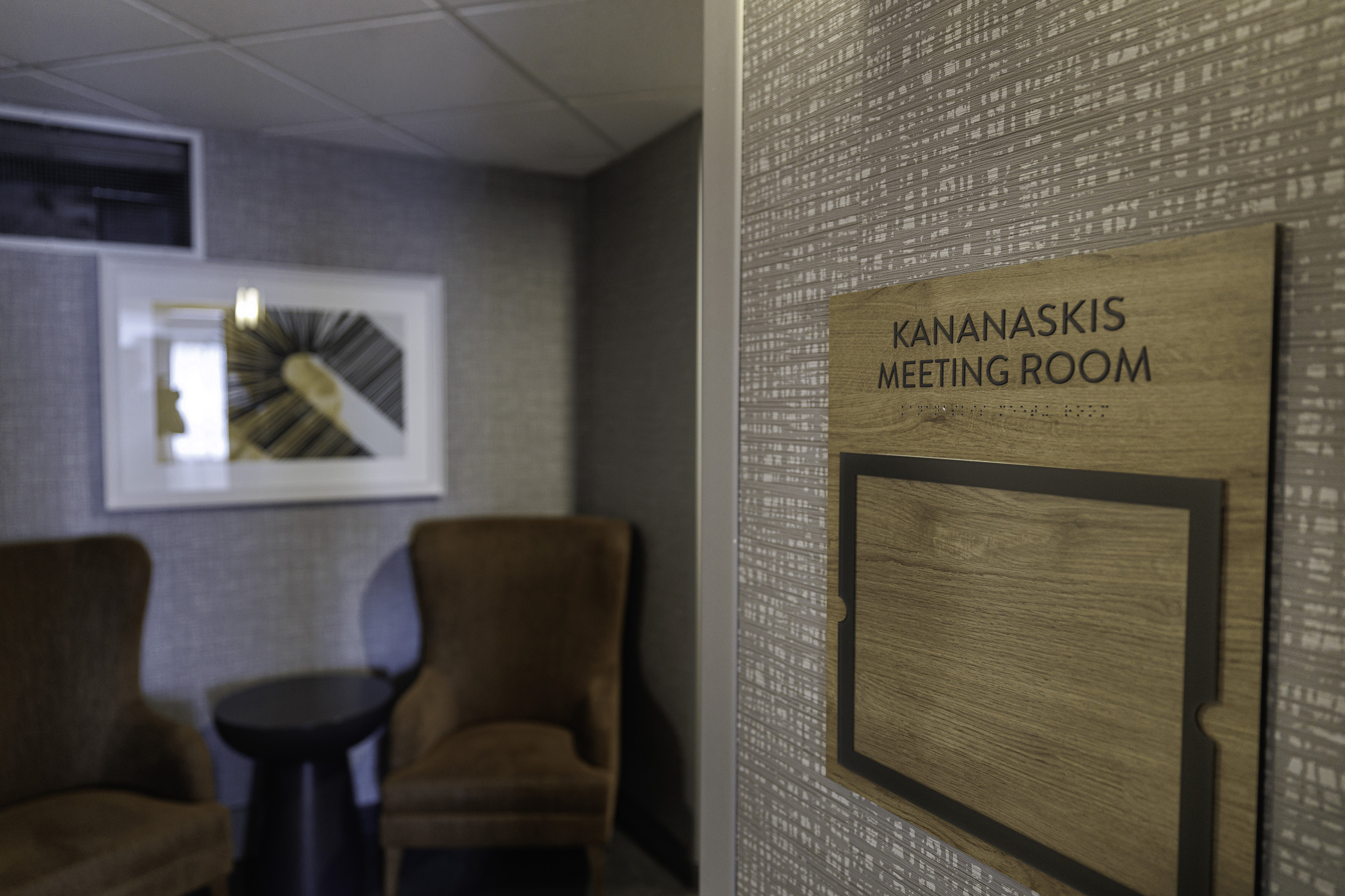 Staybridge Suites Hotel Calgary Airport 8/74