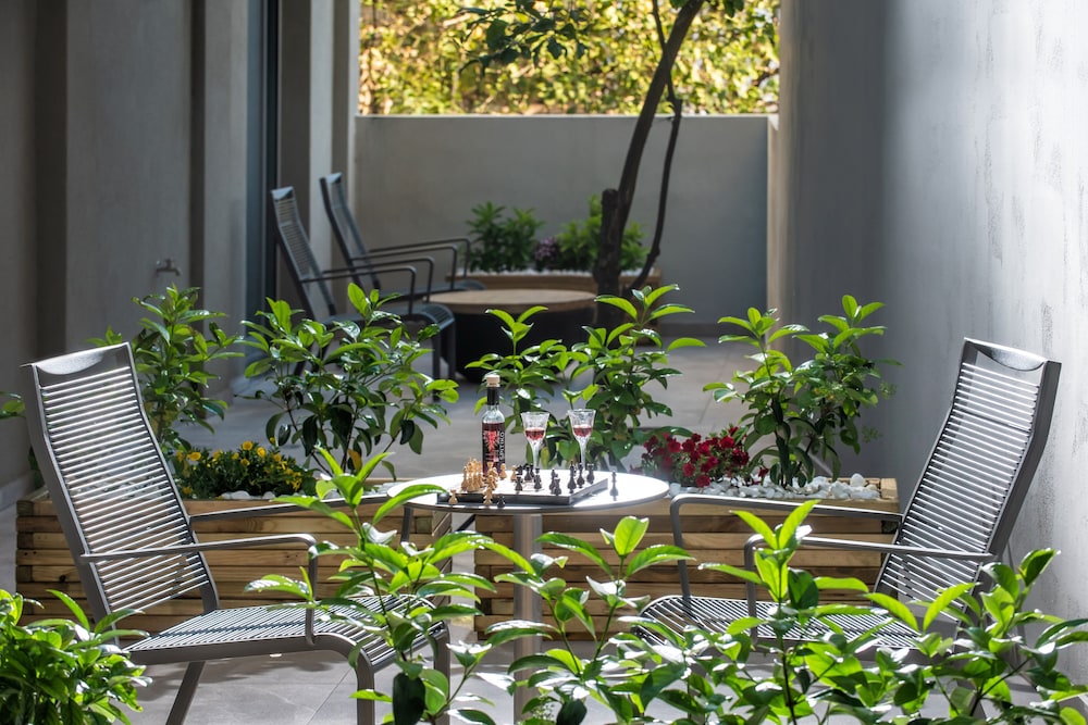 Kipos Boutique Suites 20/29