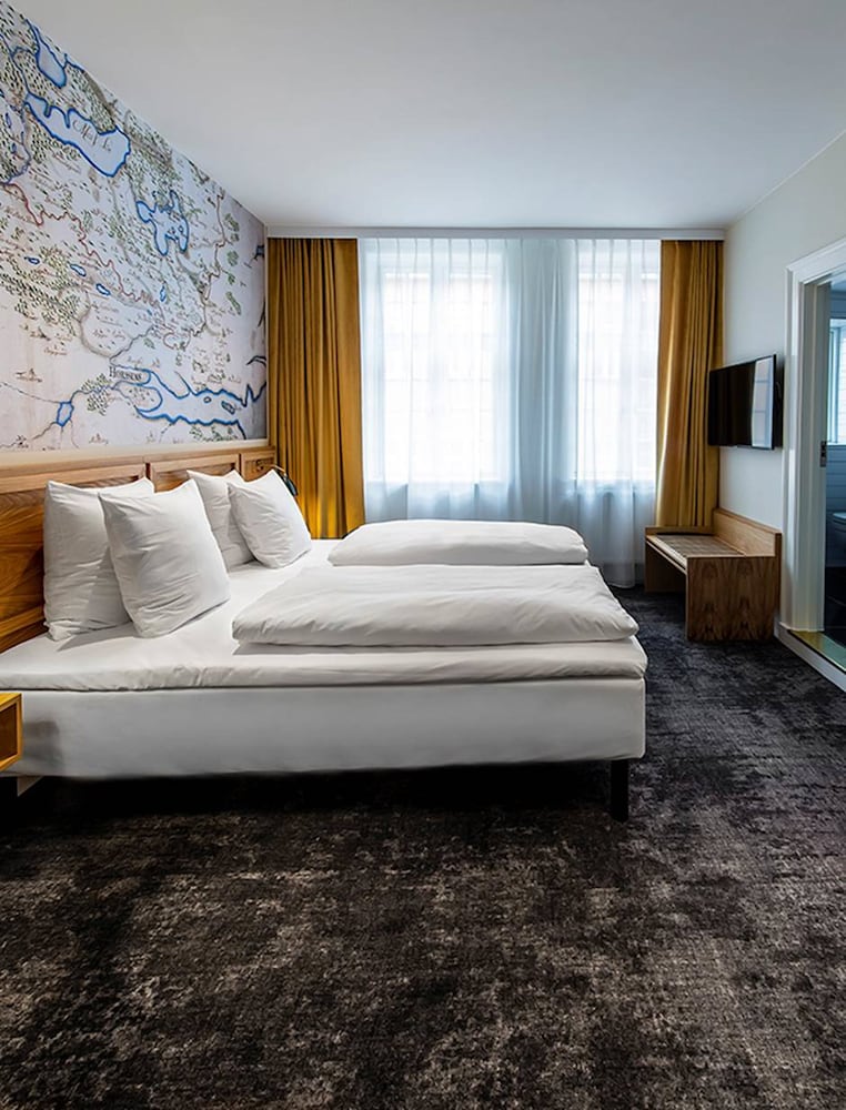 Jorgensens Hotel 30/70