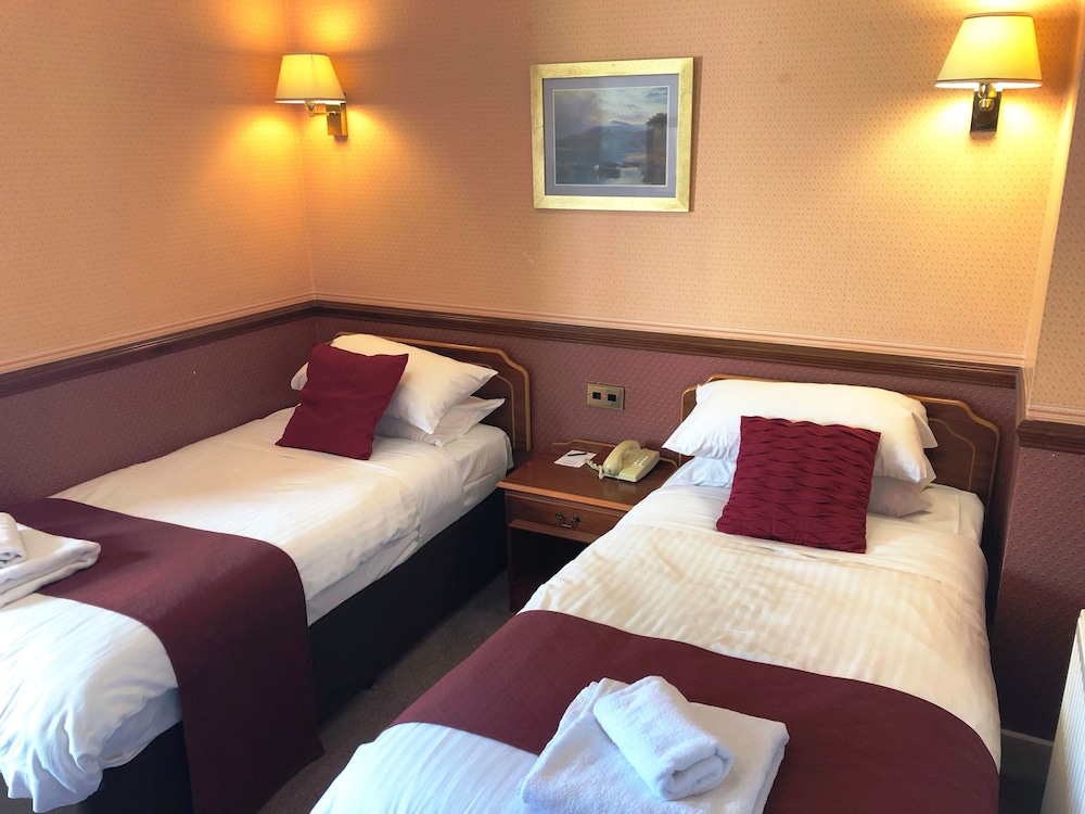 Cumbria Grand Hotel 8/82