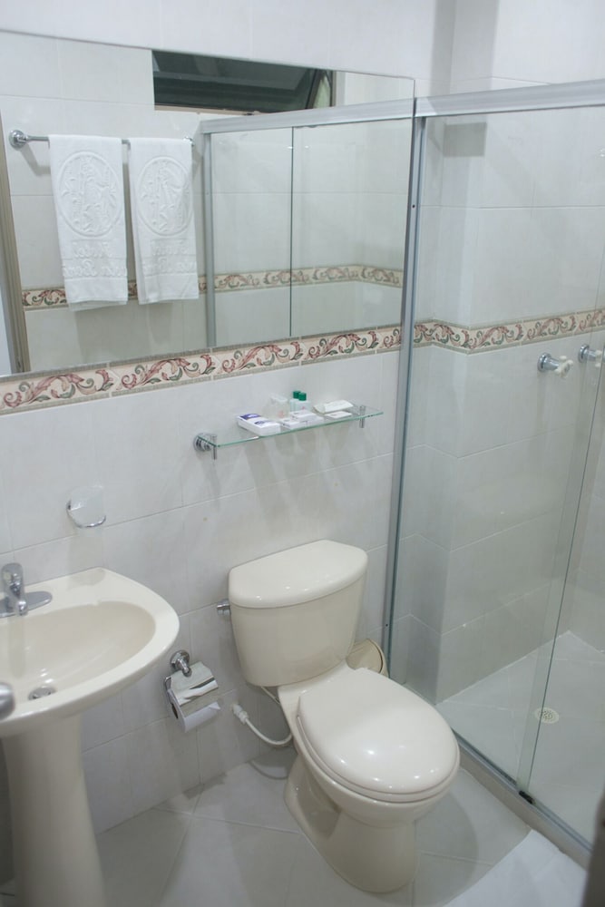 Hotel Costa Bonita 10/61