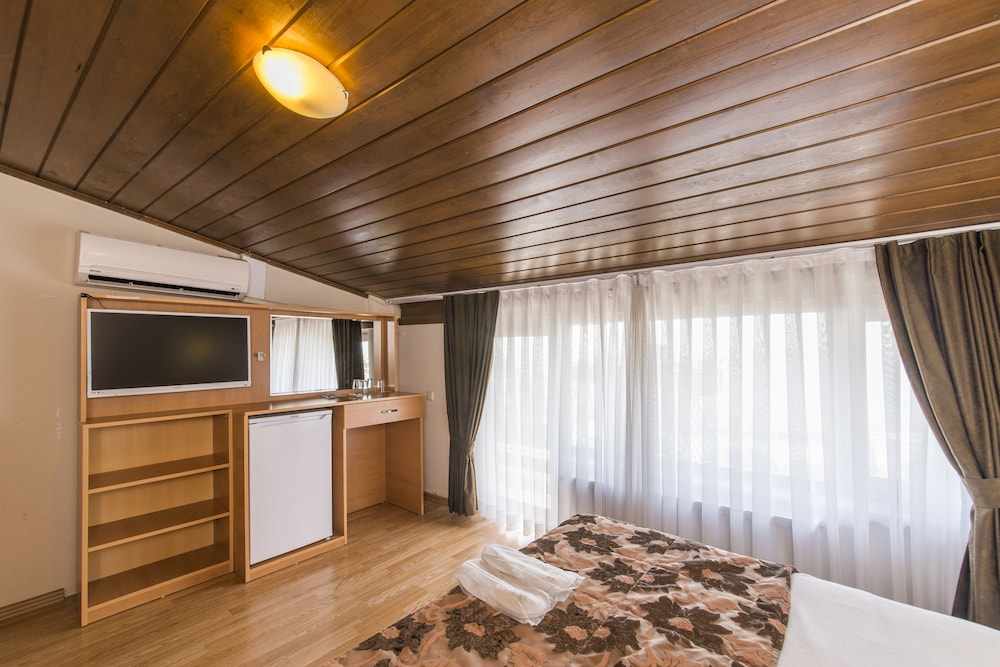 Deniz Houses 15/28