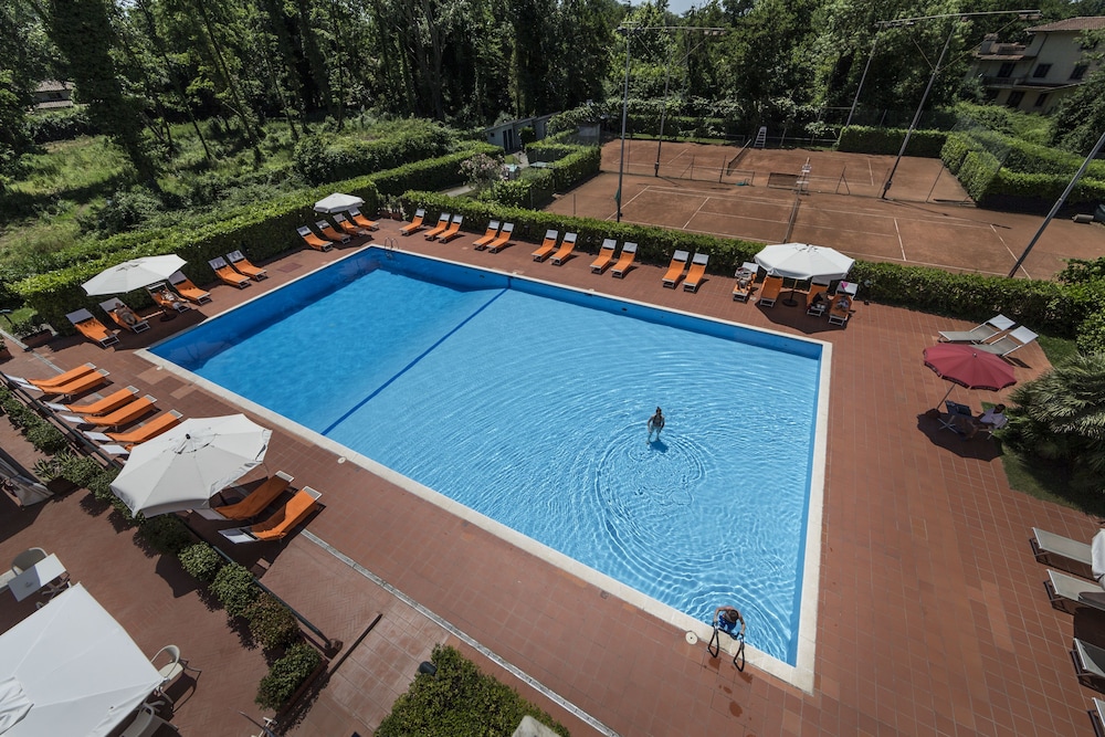 Una Hotel Forte Dei Marmi 40/69