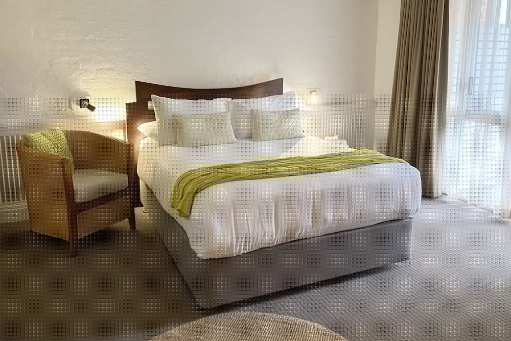 BAY BREEZE BOUTIQUE ACCOMMODATION 24/81