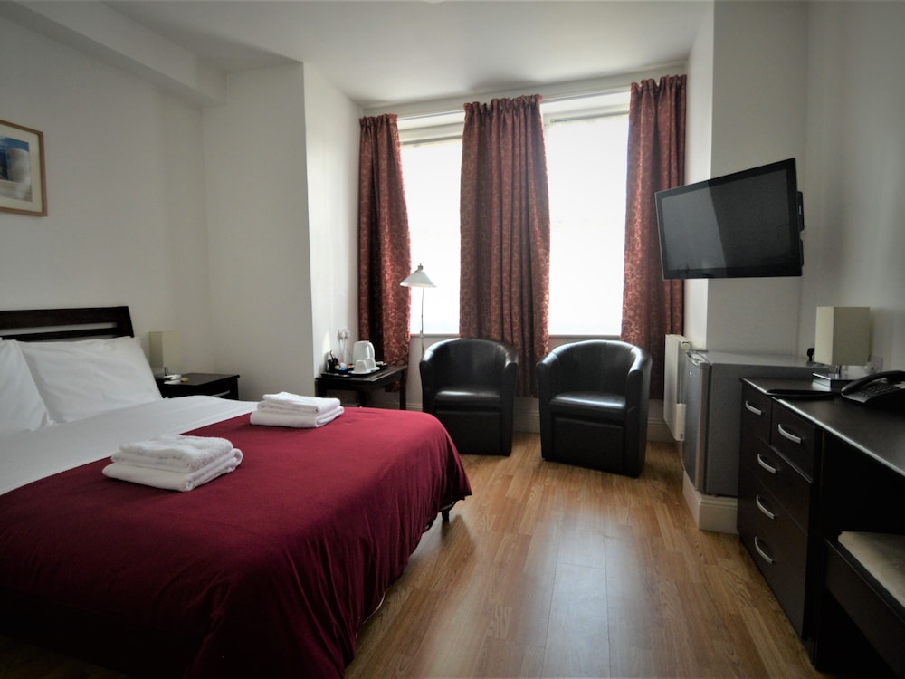 Gateway Hotel 34/71