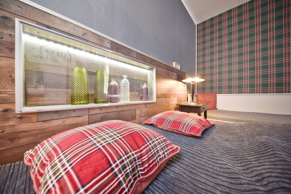 Old Town Hotel 32/72