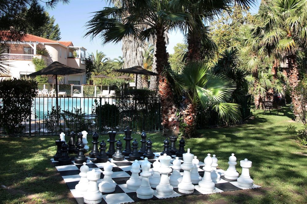 HOTEL LE COTTAGE 46/59