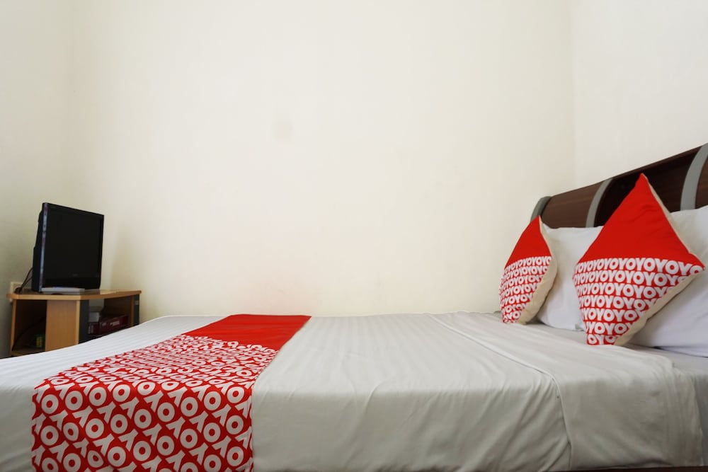 OYO 2860 The Castury Homestay Syariah 13/23