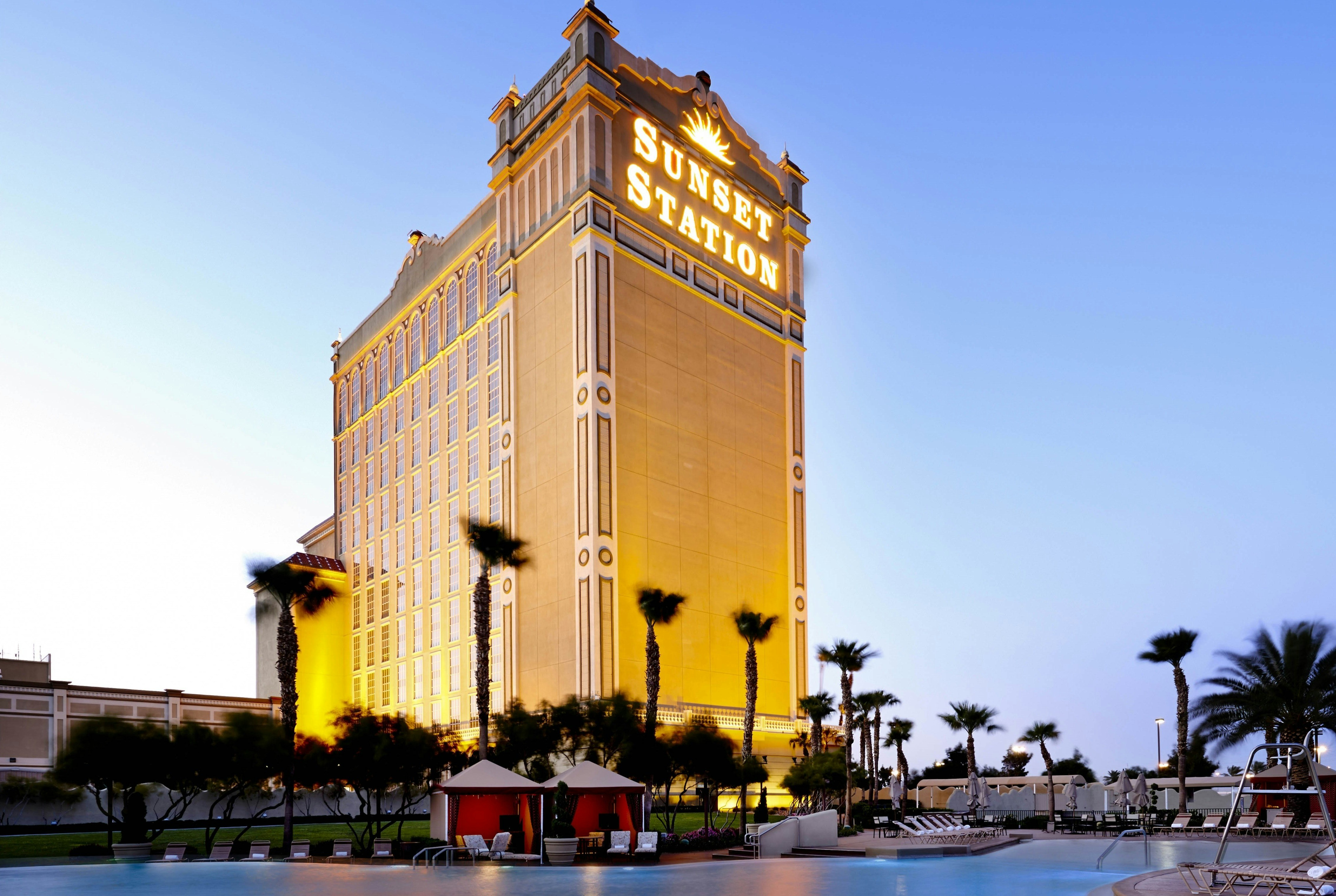 Sunset Station Hotel and Casino 6/80