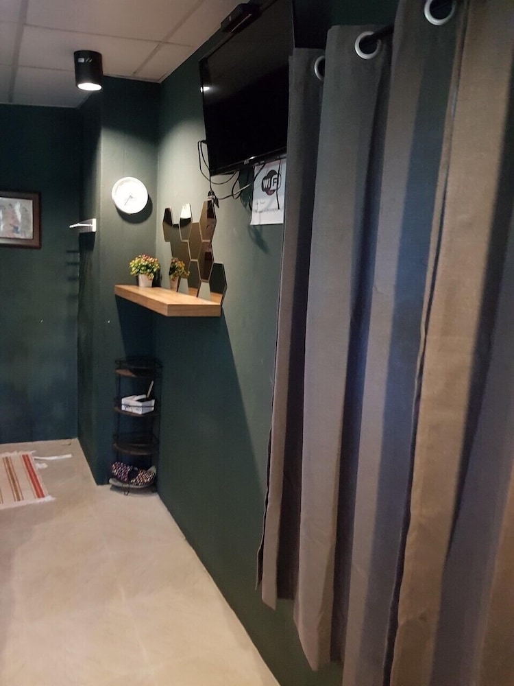 Room 9 Hometel 写真3
