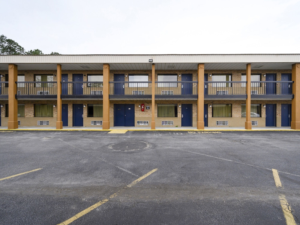 OYO Hotel Williamston in WILLIAMSTON - NC