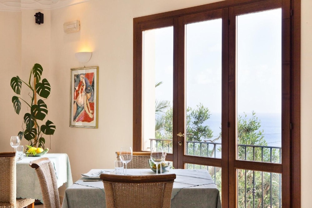 Hotel Torre Bennistra 20/50
