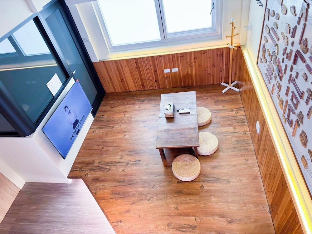 Slow Pace Tainan Hostel 17/32