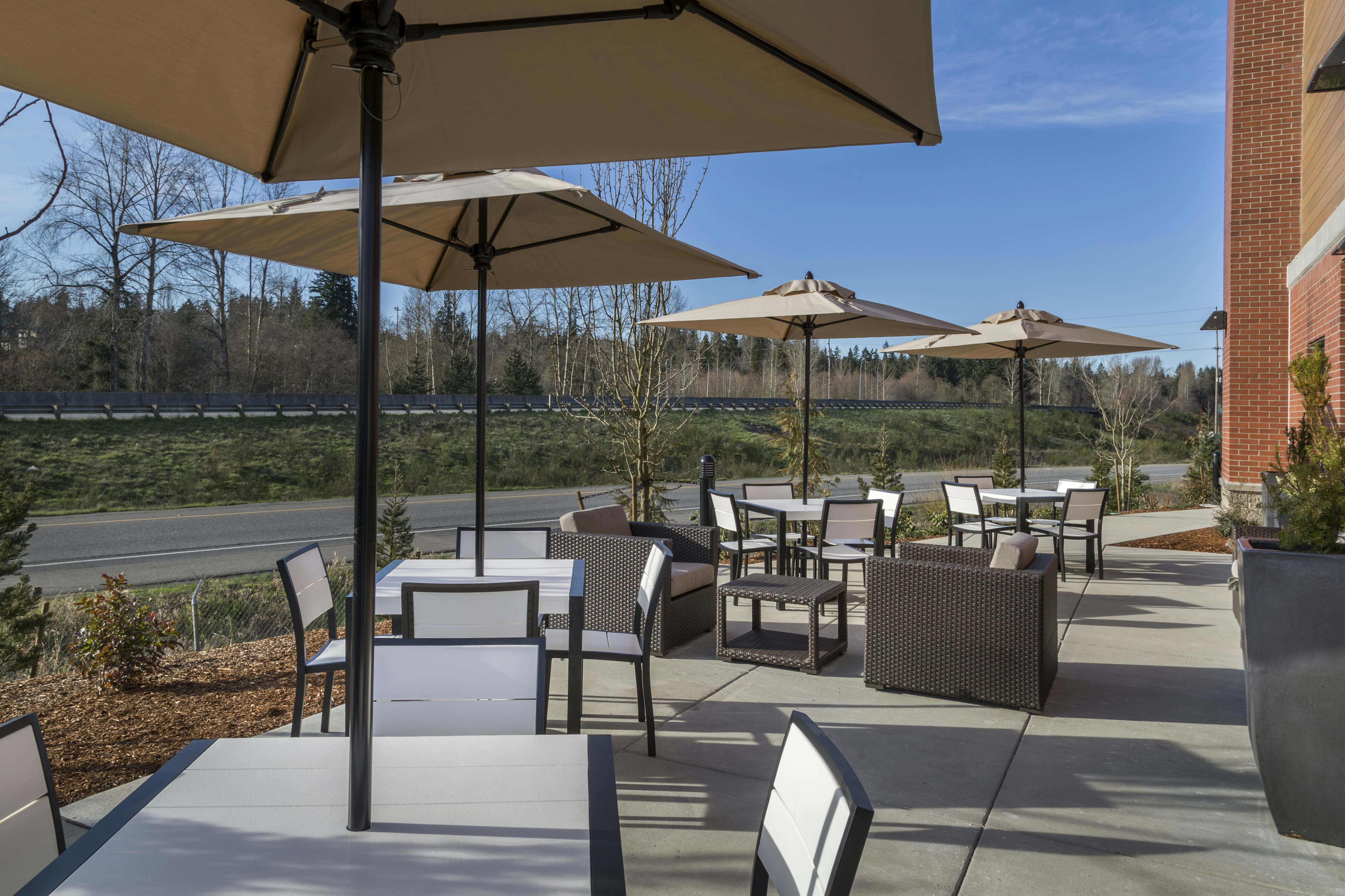 Hampton Inn & Suites-Seattle Woodinville WA 41/51