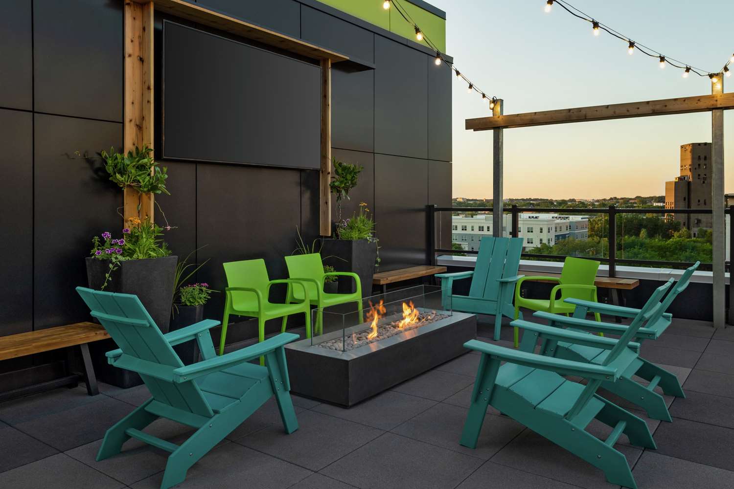 Home2 Suites by Hilton Minneapolis University Area 15/22